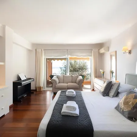 Vila Aphrodite Agní