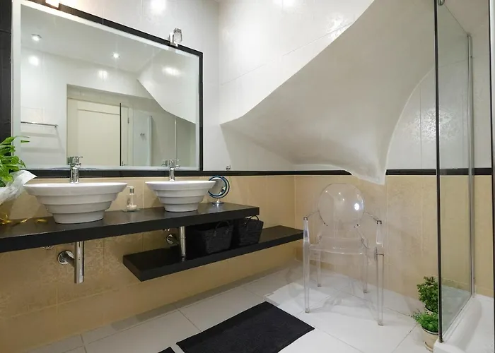 Aphrodite Villa Agní