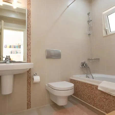 Aphrodite Villa *