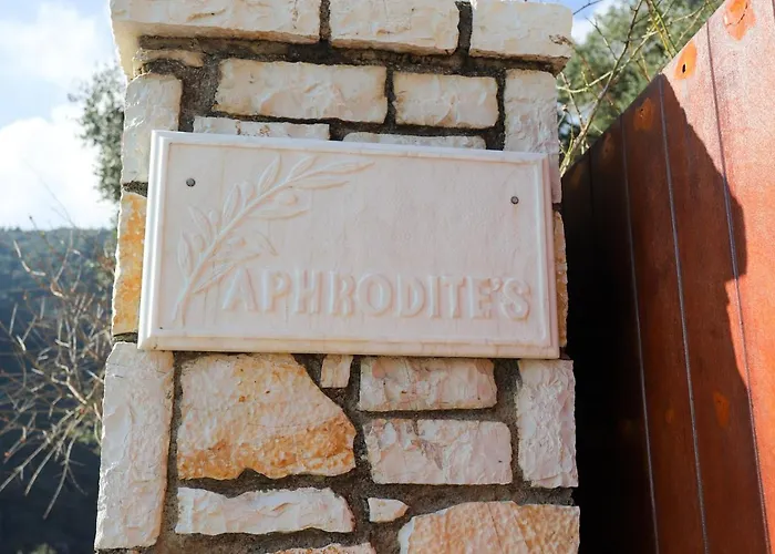 Aphrodite Villa *